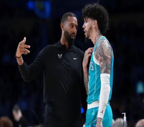 新疆男篮关,键对决,赵睿继续缺,竞彩足球即时比分,竞彩比分,竞彩体育比分网,比分直播